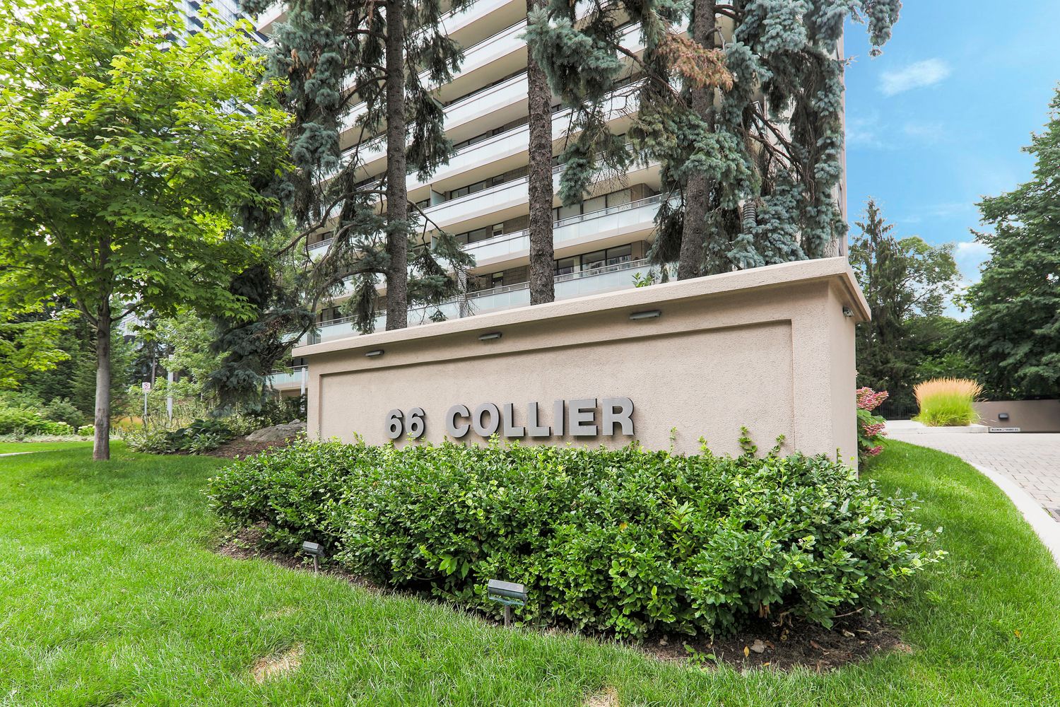 66 Collier Street. 66 Collier Condos is located in  Downtown, Toronto - image #5 of 5