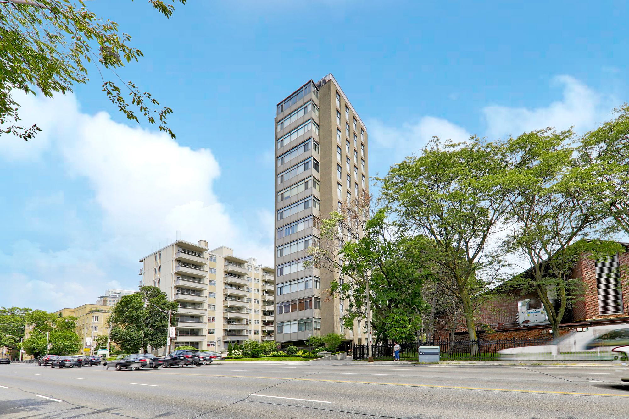 423 Avenue Rd, unit 14 for sale in Summerhill - image #1