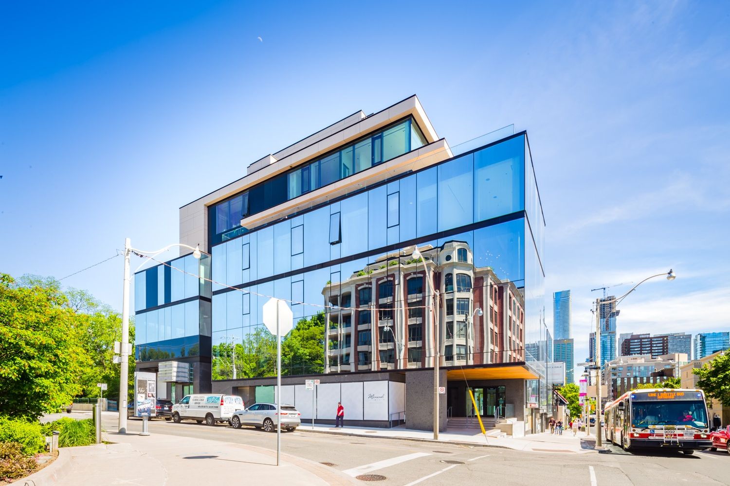 1 Roxborough Street E. Hill and Dale Residences is located in  Midtown, Toronto - image #1 of 3