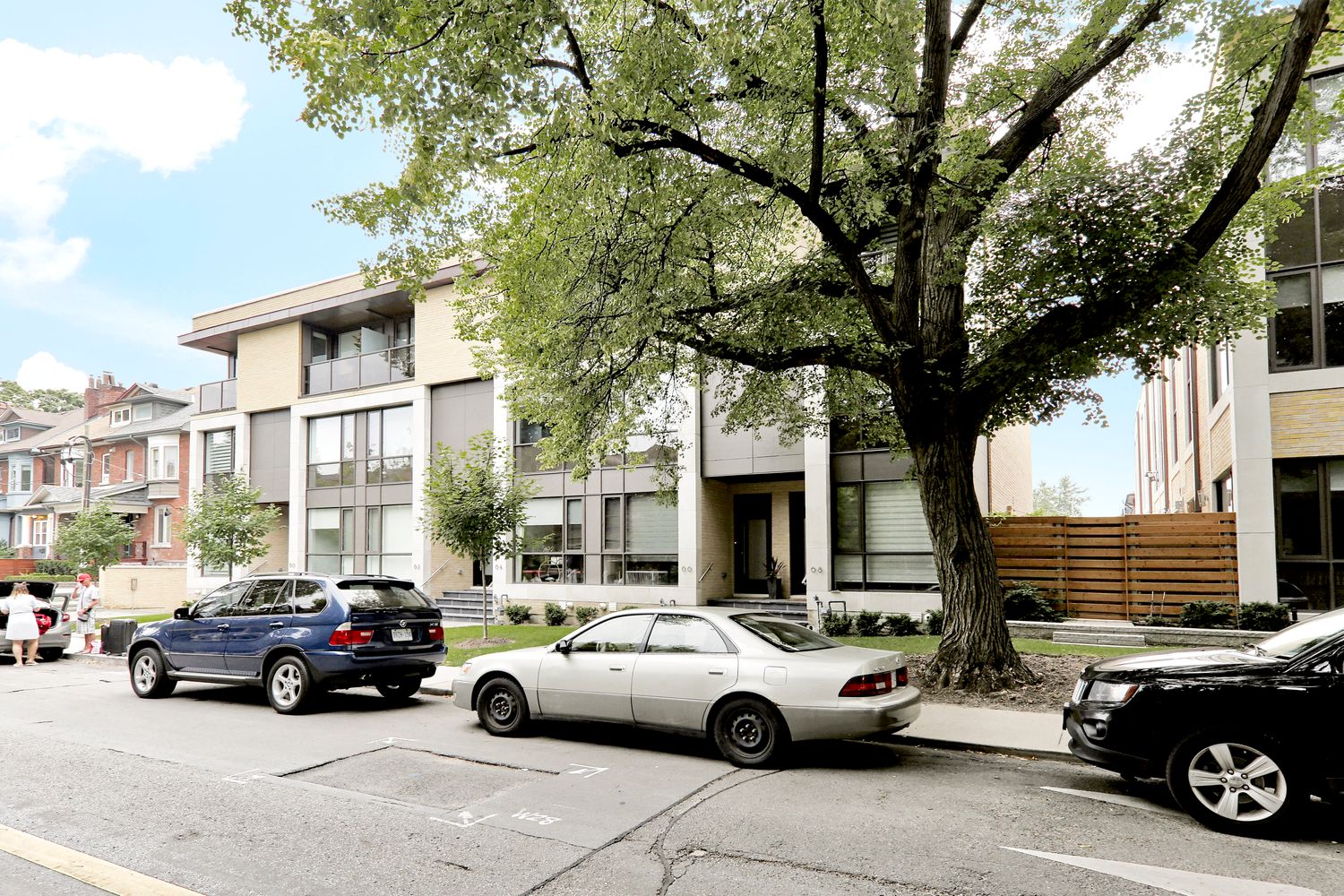 46-72 Havelock Street. Sylvan Collection Urban Townhomes is located in  West End, Toronto - image #2 of 4