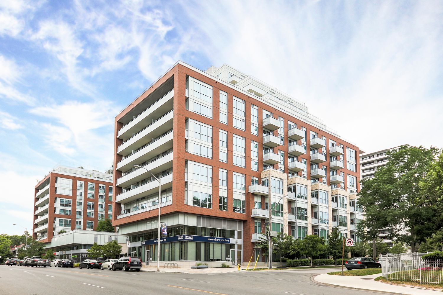 1830 Bloor Street W. High Park Residences is located in  West End, Toronto - image #2 of 8