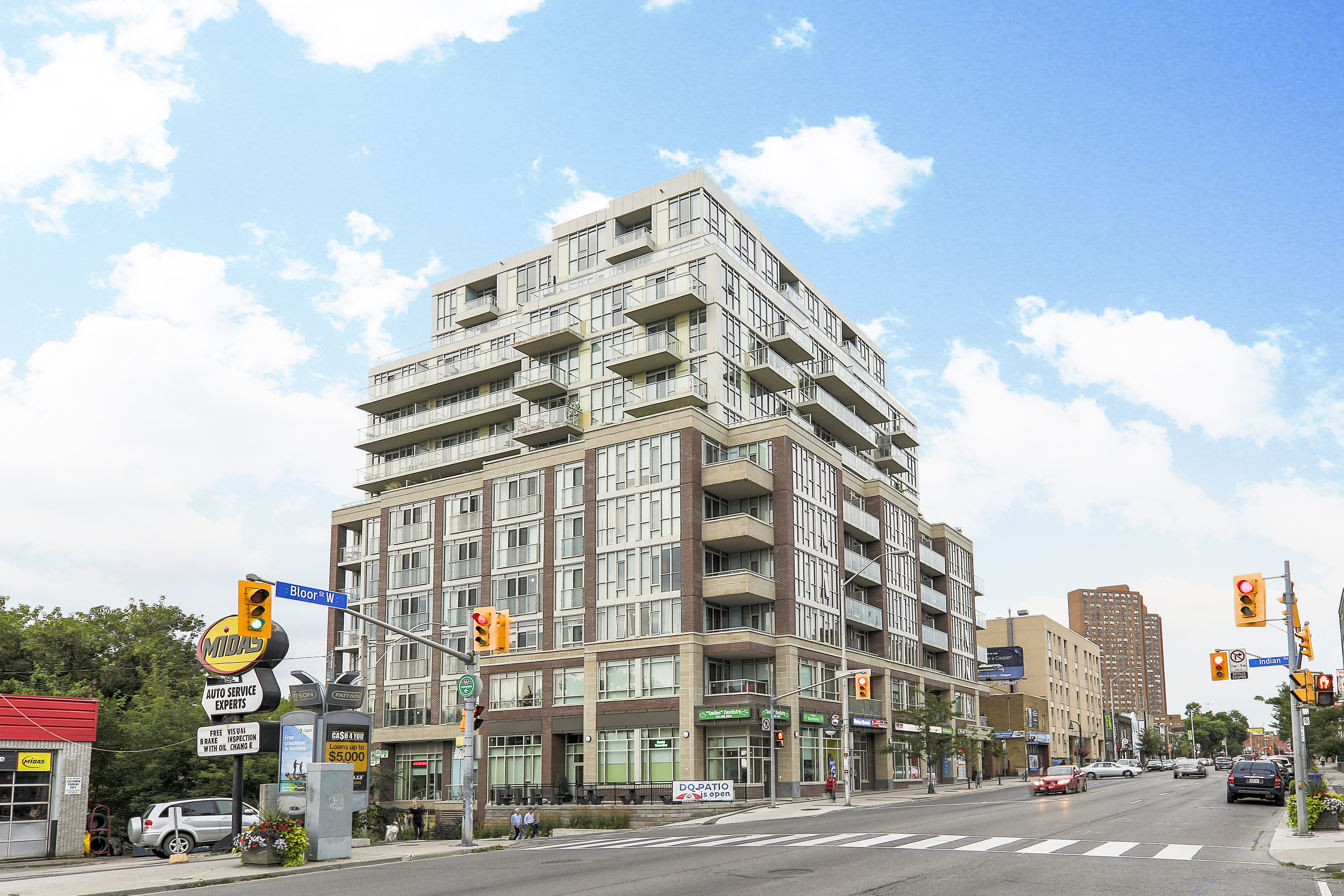 2 Bloor St W, Toronto, ON M4W 3E2 - 25% Off - 2 Bloor West