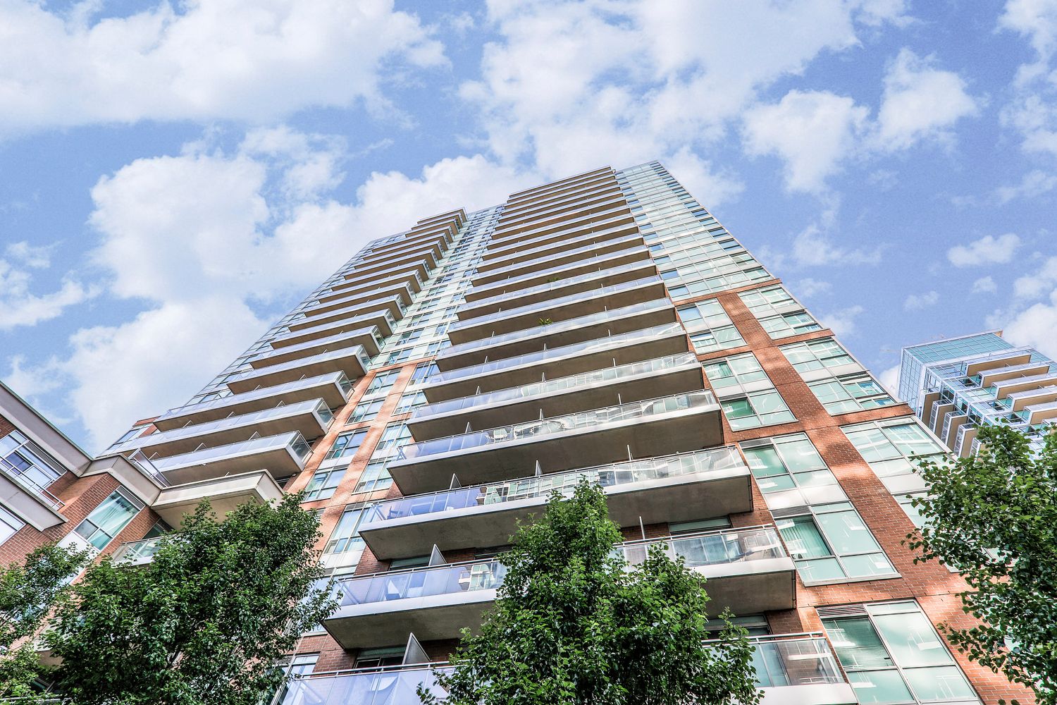 50 Lynn Williams Street. Battery Park Condos is located in  West End, Toronto - image #4 of 7