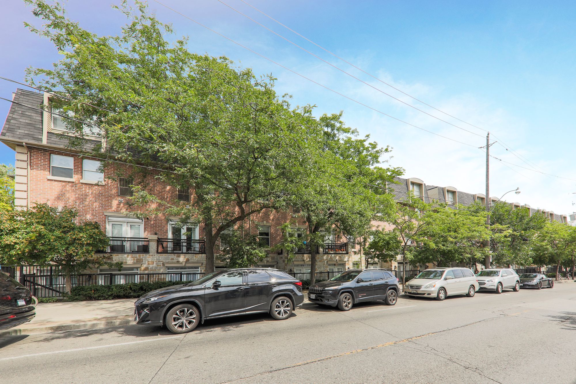 55 Halton St Westside Story 2 Beds 2 Baths Unit 203 strata.ca
