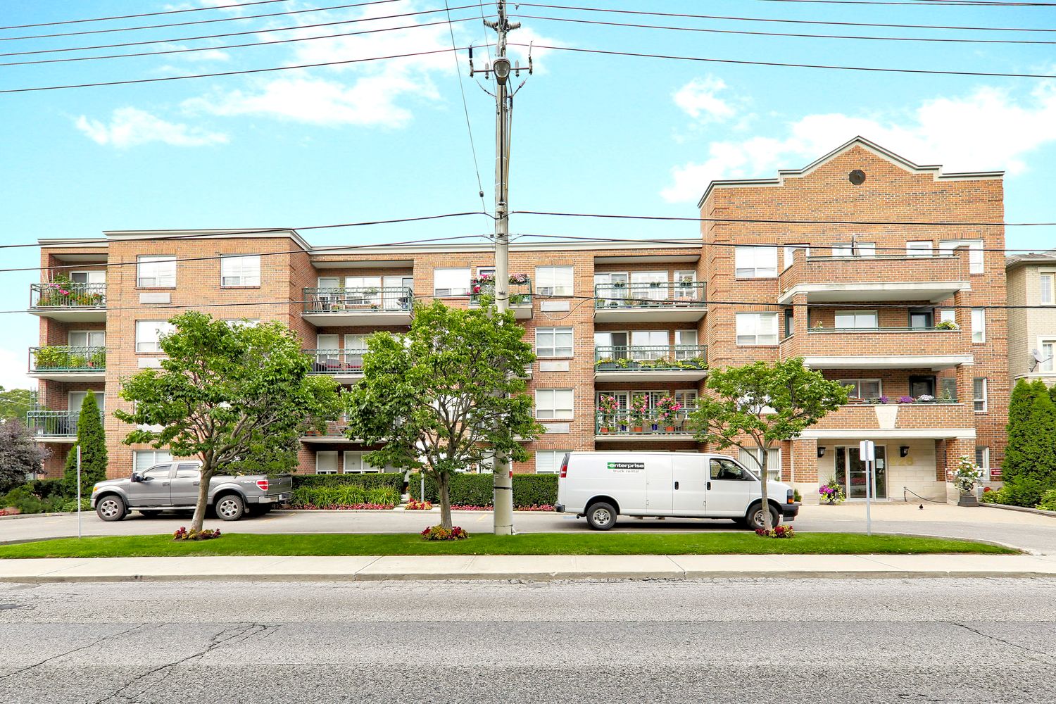 928 Millwood Road. 928 Millwood Rd is located in  East York, Toronto - image #2 of 4