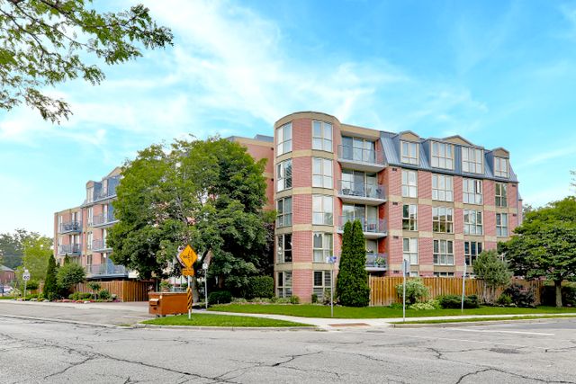 356 Mcrae Dr — The Randolph Condos for Sale & Rent