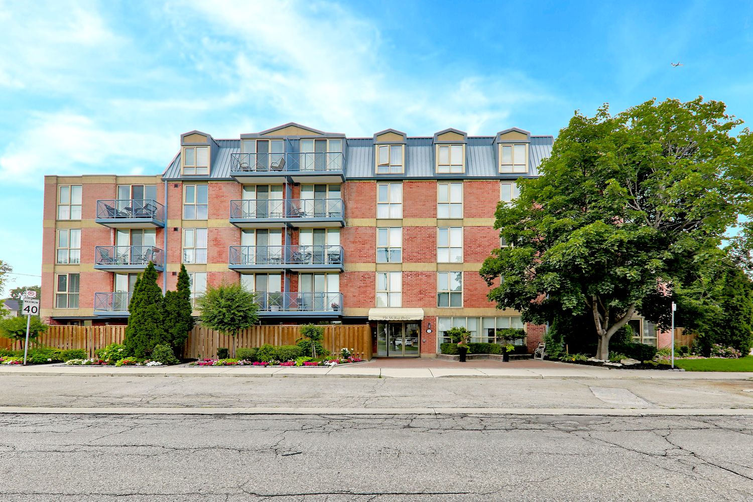 356 Mcrae Drive. The Randolph is located in  East York, Toronto - image #2 of 4