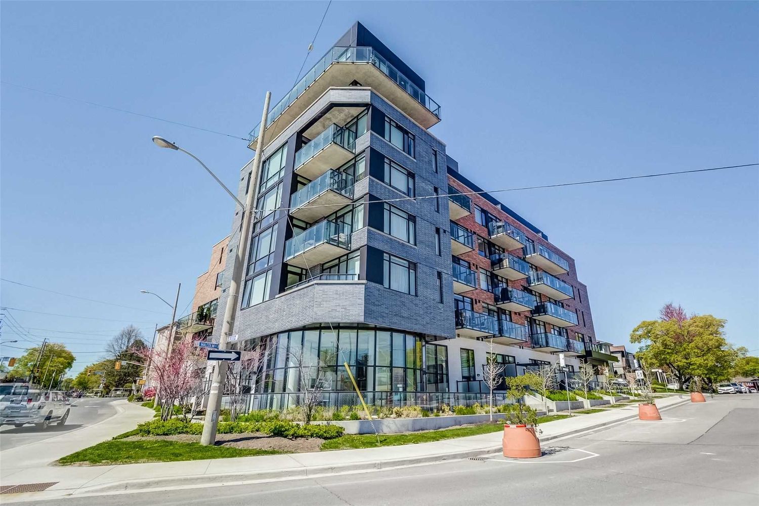 25 Malcolm Road. The Upper House Condos is located in  East York, Toronto - image #2 of 3