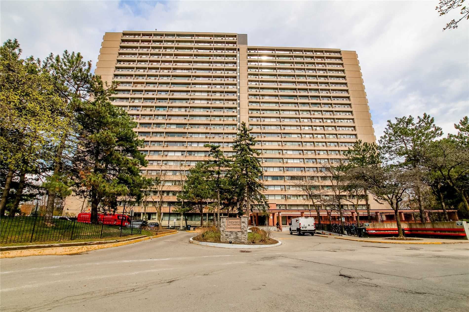 95155 Leeward Glenway Leeward Glenway Condos 4 Condos for Sale & 2