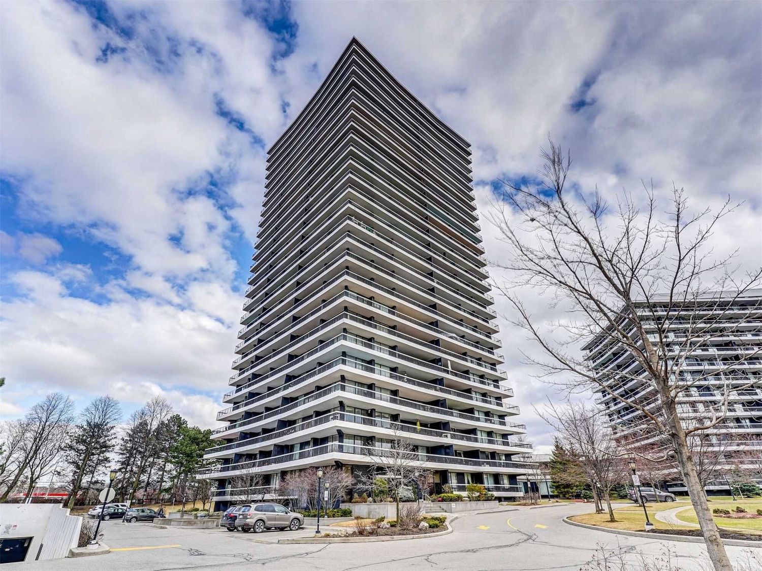 135 Antibes Drive. 135 Antibes Condos is located in  North York, Toronto - image #1 of 2