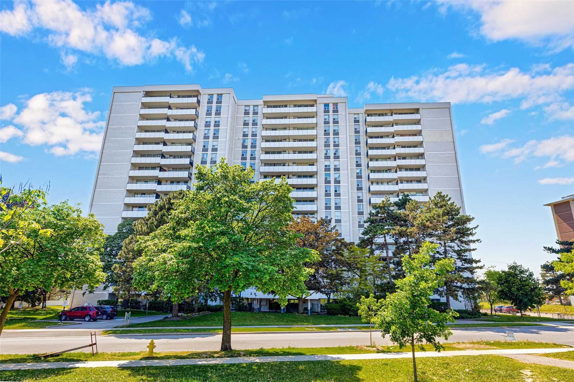 20 Forest Manor Rd 20 Forest Manor Road Condos 1 Bed 1 Bath Unit 506 Strata.ca