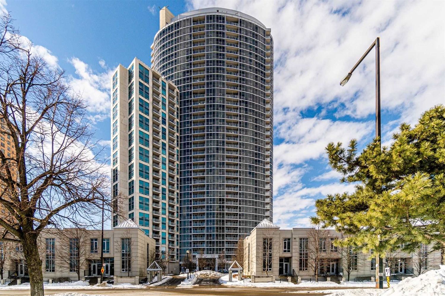83 Borough Drive. 360 at the City Centre Condos is located in  Scarborough, Toronto - image #1 of 3