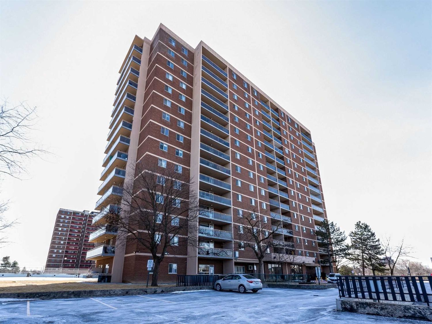 49 Silverstone Drive. 49 Silverstone Drive Condos is located in  Etobicoke, Toronto - image #2 of 3