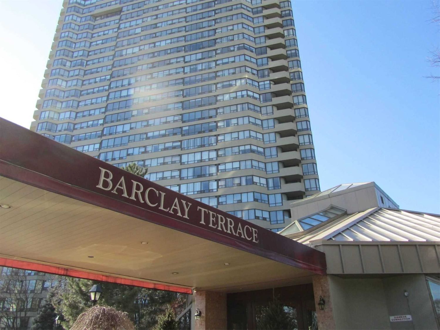 1320 Islington Avenue. Barclay Terrace I Condos is located in  Etobicoke, Toronto - image #2 of 2
