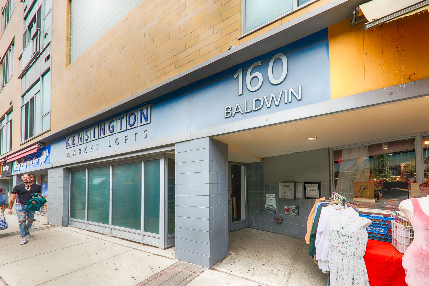 160 Baldwin Street. Kensington Market Lofts is located in  Downtown, Toronto - image #6 of 7