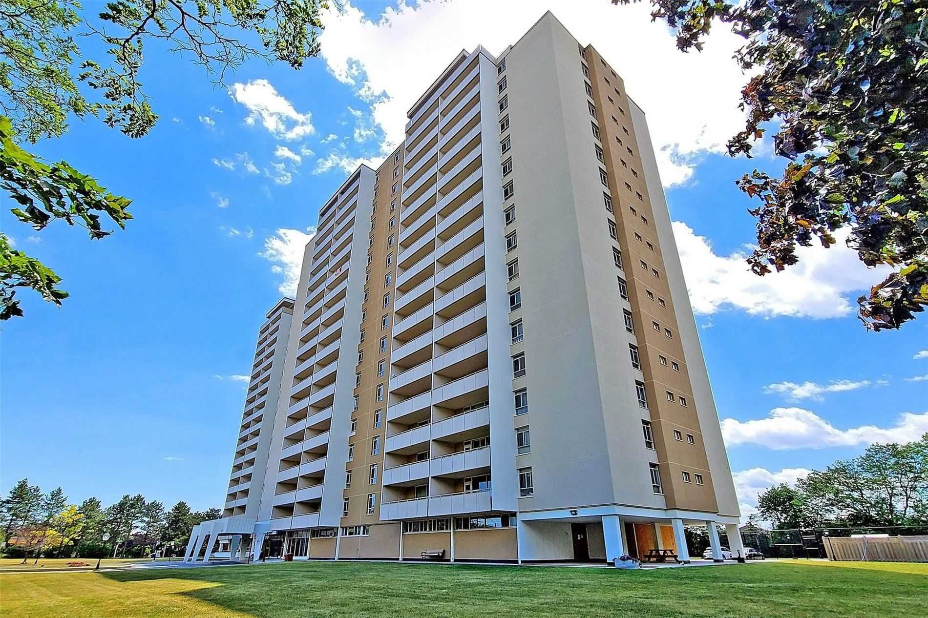 2550 Pharmacy Ave Corinthian Towers Condos 1 Condo for Sale & 0