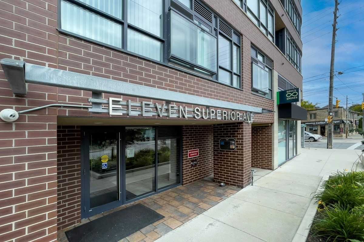 11 Superior Avenue. Eleven Superior Condos is located in  Etobicoke, Toronto - image #3 of 3