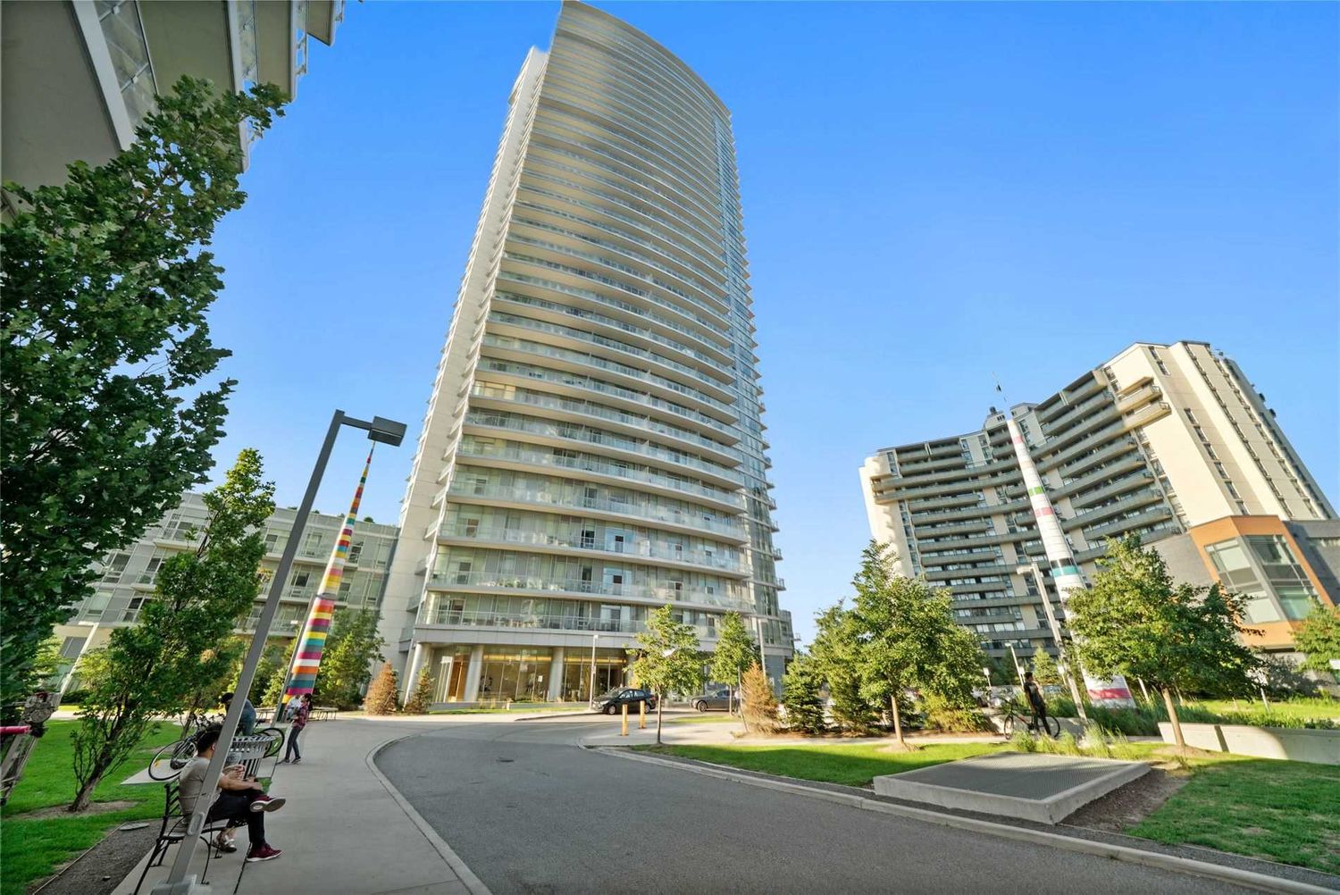 70 Forest Manor Road. Emerald City I Condos is located in  North York, Toronto - image #2 of 2