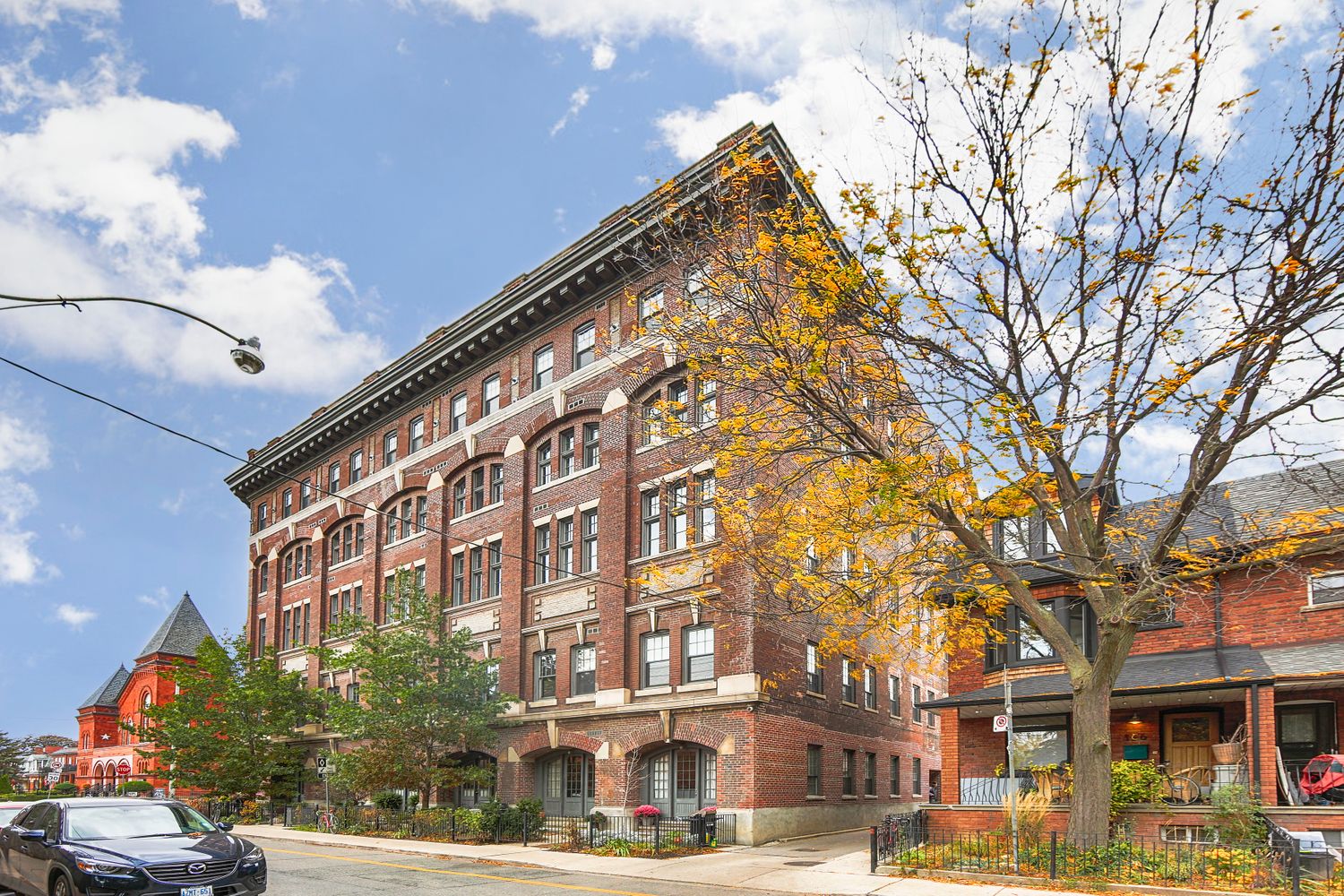 183 Dovercourt Road. The Argyle Lofts is located in  West End, Toronto - image #2 of 8