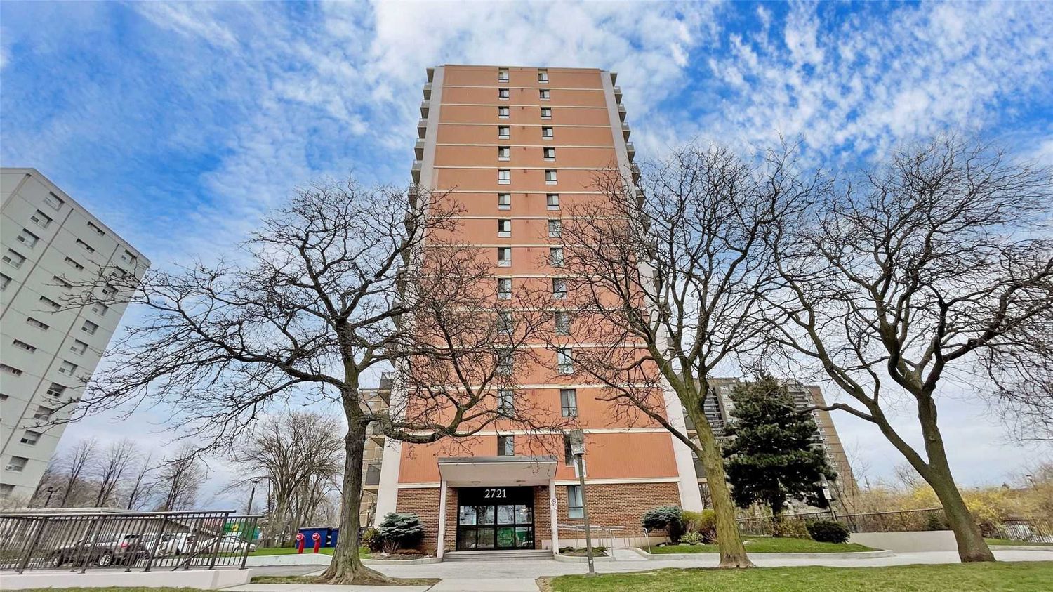 2721 Victoria Park Avenue. Fairmont Place Condos is located in  Scarborough, Toronto - image #3 of 3