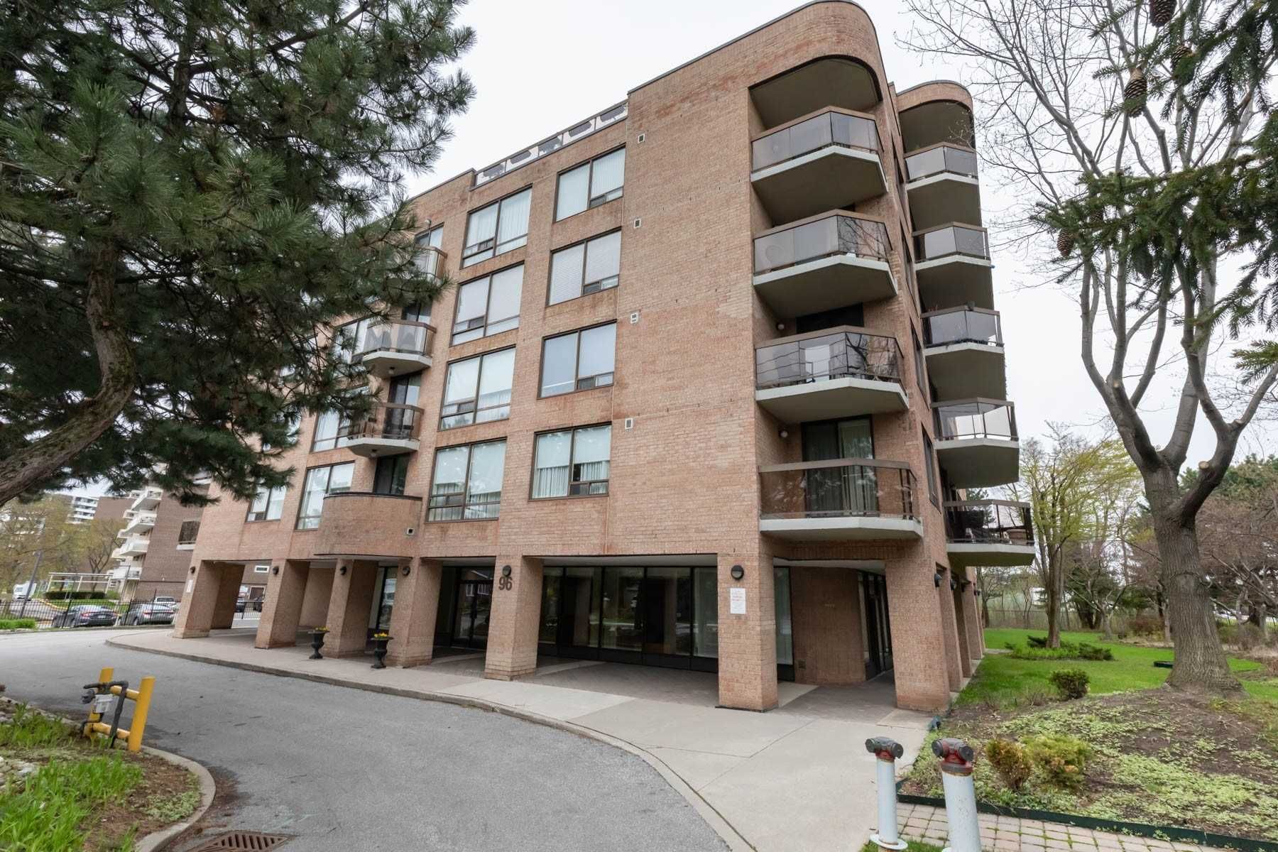 96 Fifeshire Rd Fifeshire Gardens Condos 1 Condo for Sale & 0 Units