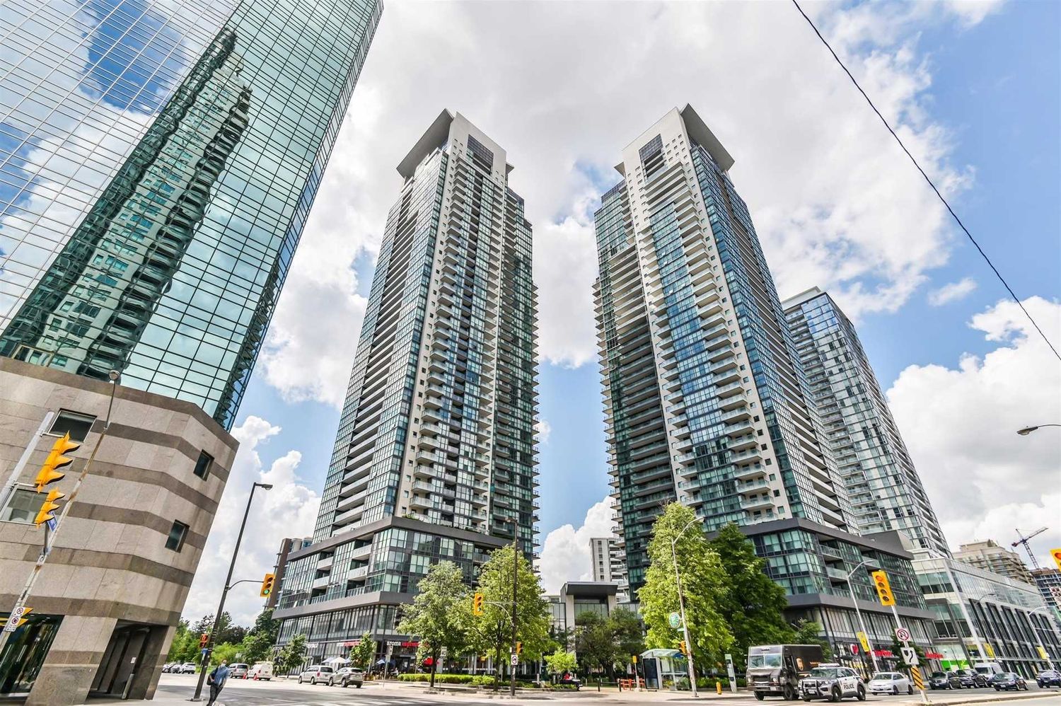 5162 Yonge Street. Gibson Square South Tower is located in  North York, Toronto - image #1 of 2