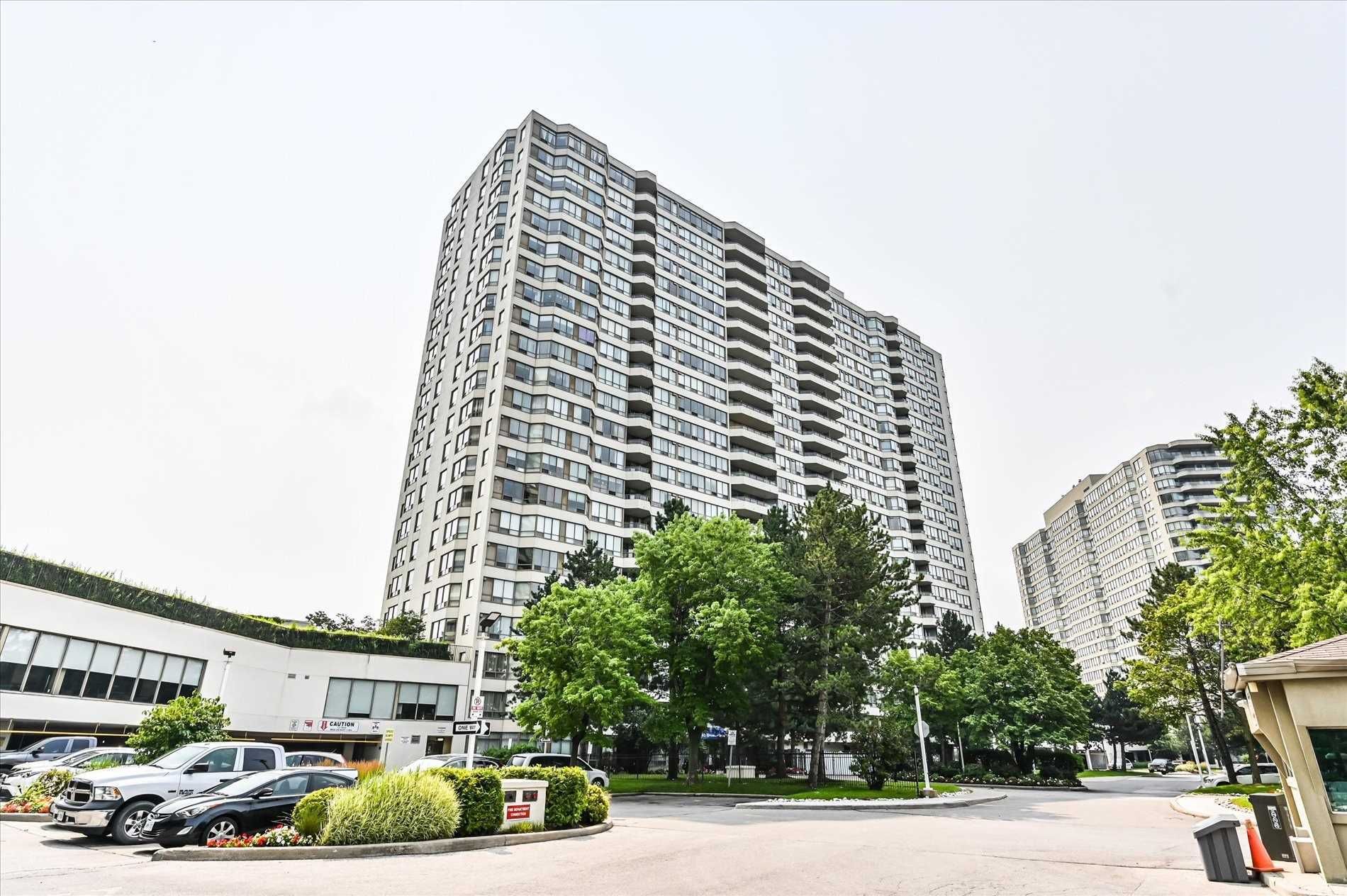 3 Greystone Walk Dr, unit 1931 for sale in Scarborough Junction - image #1