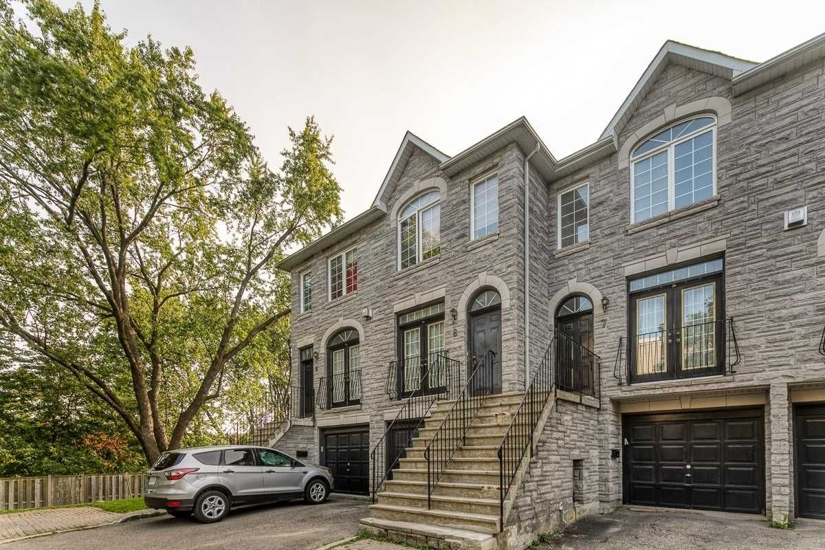 7 Dervock Crescent. Greystones Townhomes is located in  North York, Toronto - image #1 of 2