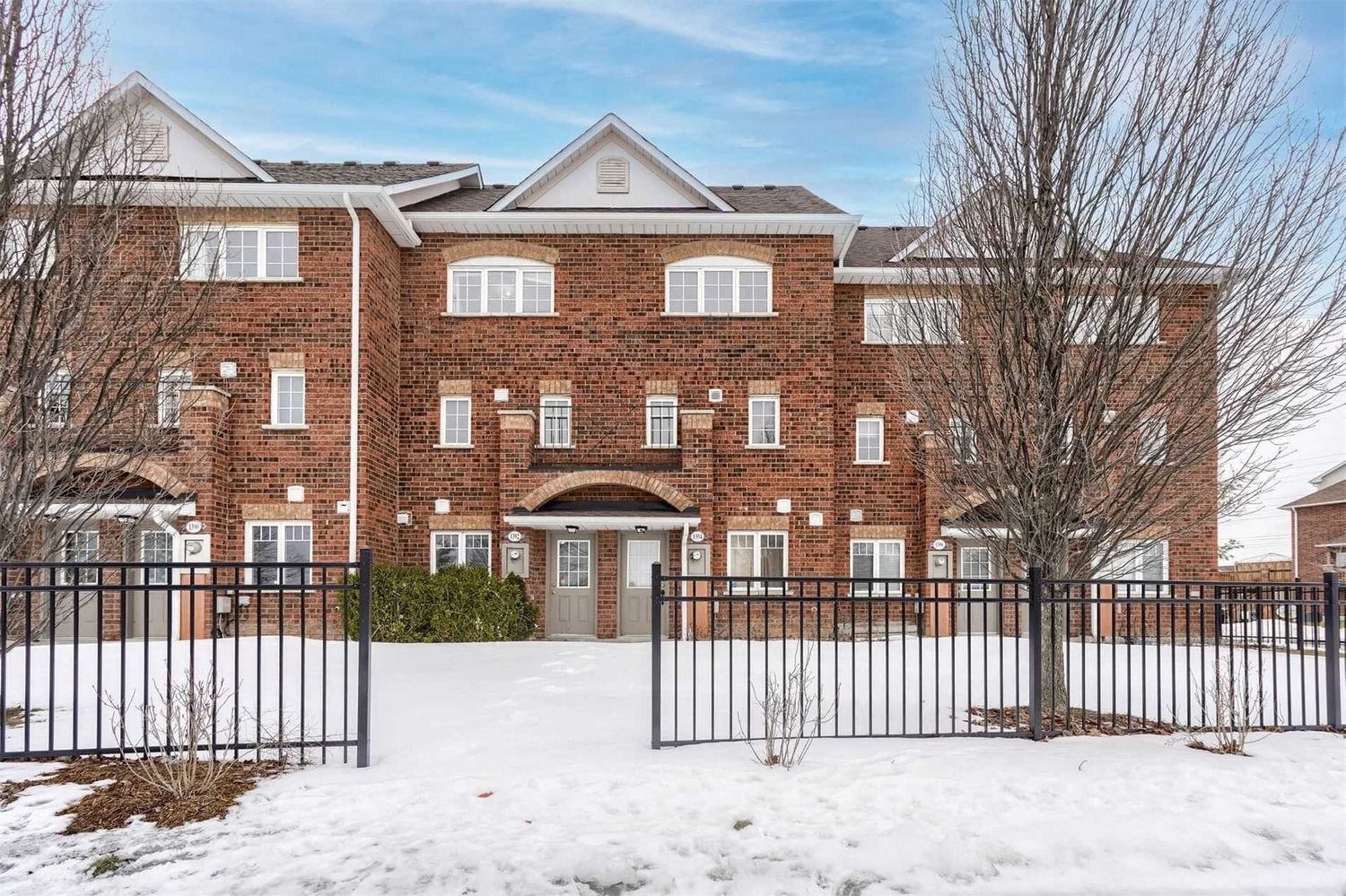 9420-9550 Sheppard Avenue E. Harmony North Townhomes is located in  Scarborough, Toronto - image #1 of 2
