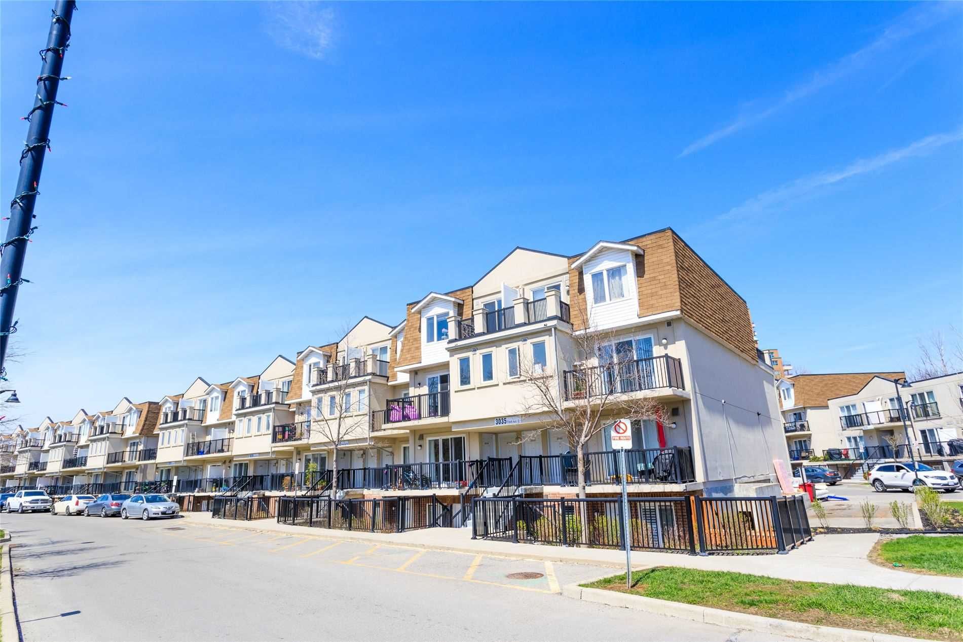 3025 Finch Ave, unit 2035 for sale in Humbermede | Emery - image #1