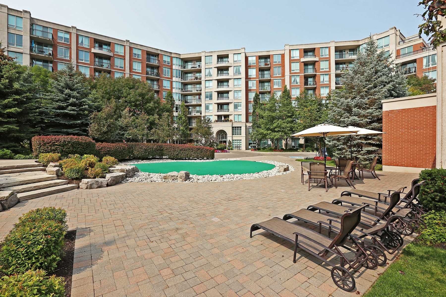 38 William Carson Cres Hillside Ravines Condos 1 Bed + Den 1