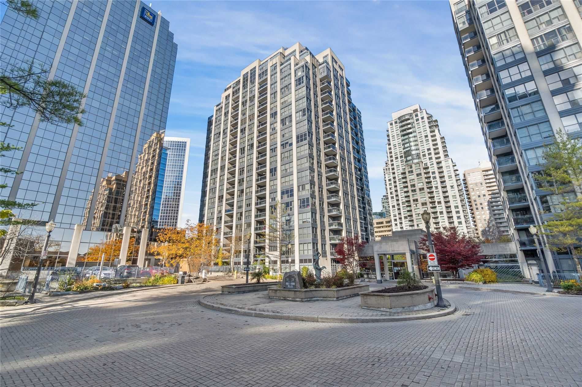18 Hollywood Ave, unit 1502 for sale in Willowdale - image #1