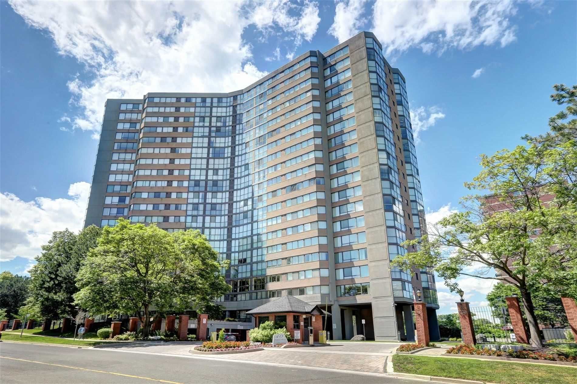 40 Richview Rd Humberview Heights Condos 2 Beds 2 Baths Unit