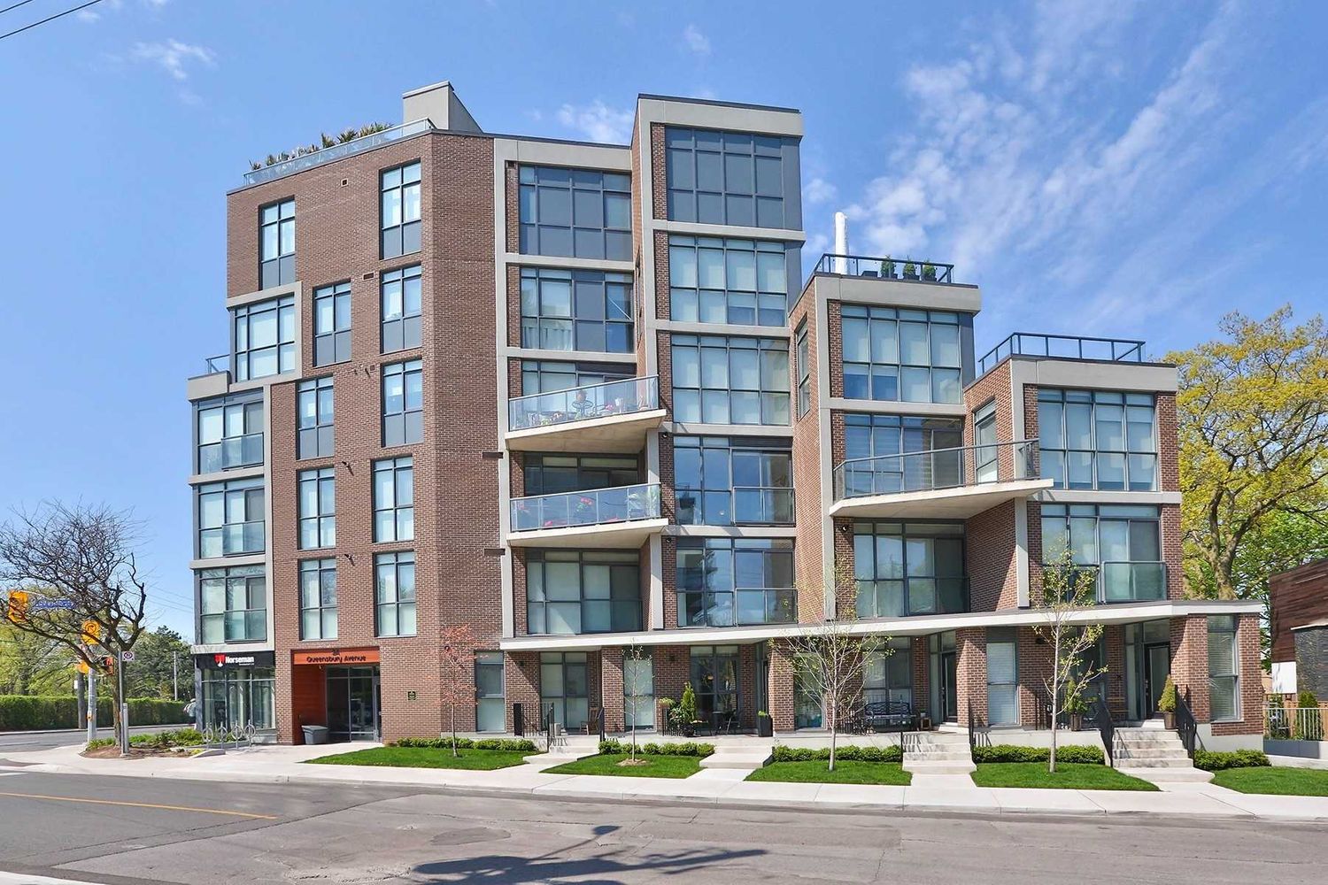 1340 Kingston Road. Hunt Club Terrace Condos is located in  Scarborough, Toronto - image #2 of 2
