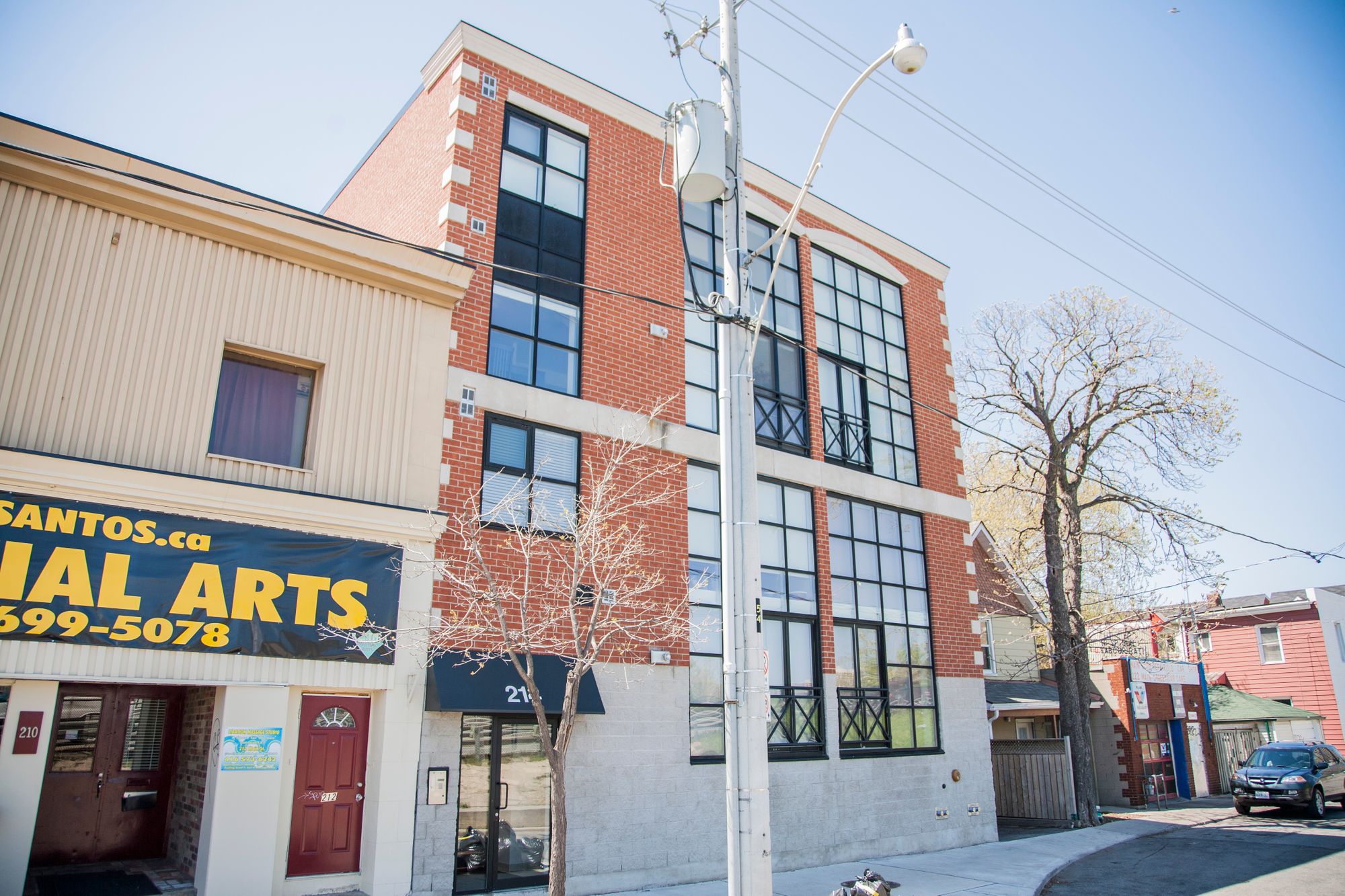 214 Main St Upper Beaches Lofts 1 Bed 2 Baths Unit 106 Strata.ca