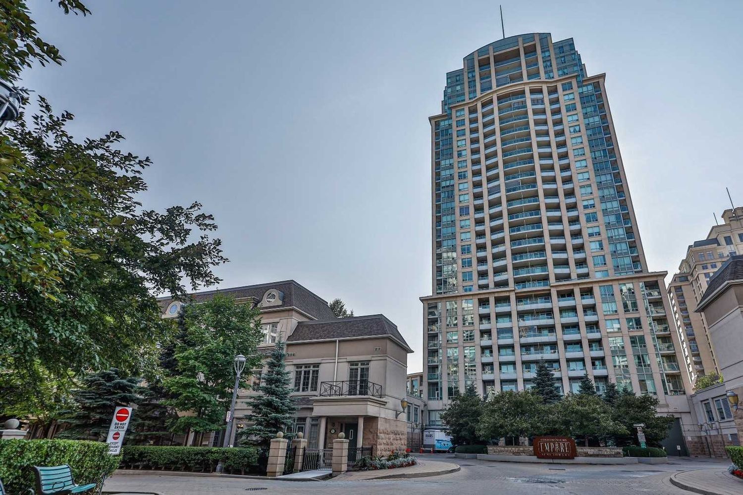 17 Barberry Place. Kenaston Gardens Condos is located in  North York, Toronto - image #4 of 4
