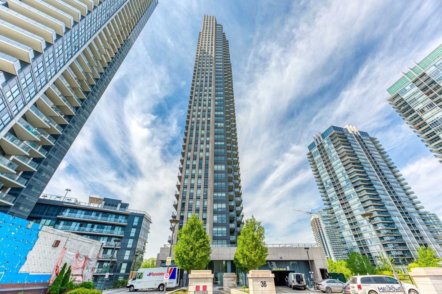 36 Park Lawn Road. Key West Condos is located in  Etobicoke, Toronto - image #1 of 2