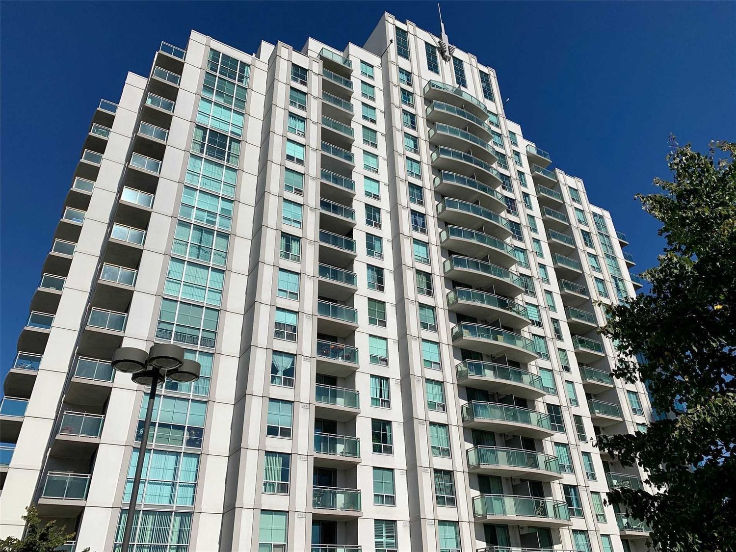 6 Rosebank Drive. Markham Place II Condos is located in  Scarborough, Toronto - image #2 of 3