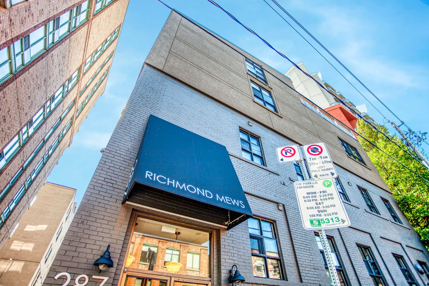 287 Richmond Street E. Richmond Mews is located in  Downtown, Toronto - image #1 of 3