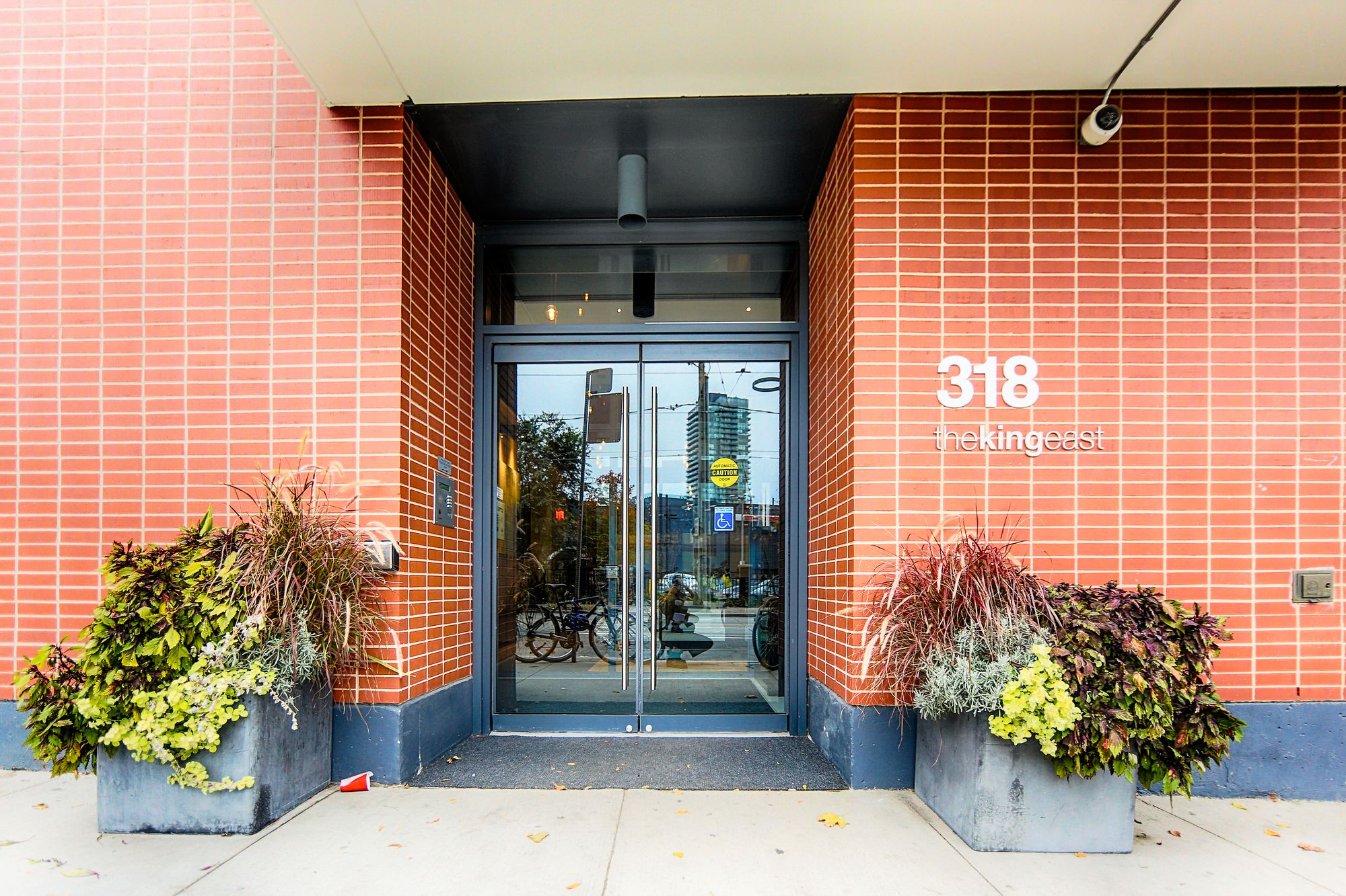 318 King St E The King East 4 Condos for Sale & 1 Unit for Rent strata.ca 318 King St E The King East 4 Condos for Sale & 1 Unit for Rent strata.ca