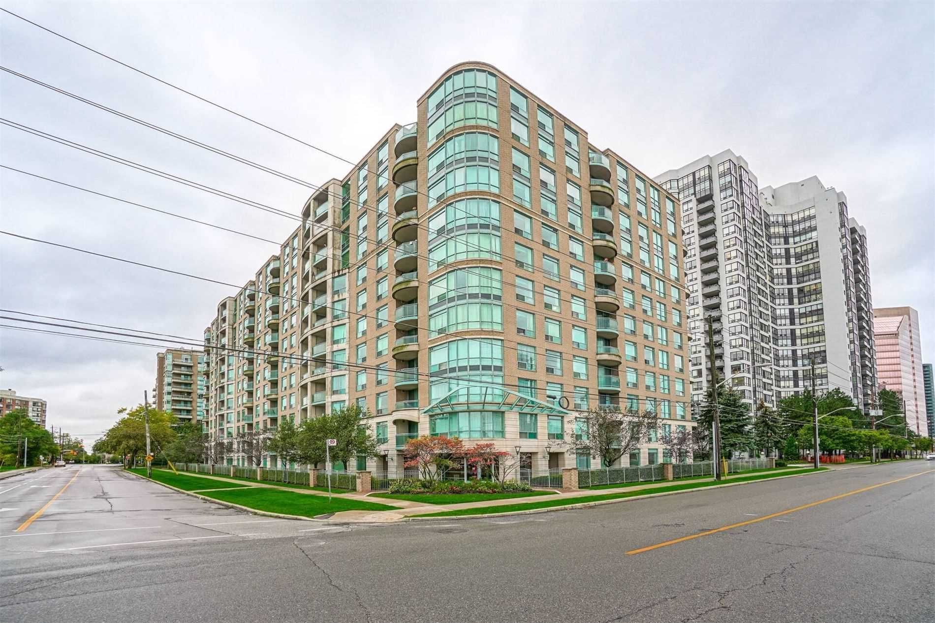 28 Pemberton Ave Park Palace III Condos 2 Beds 2 Baths Unit