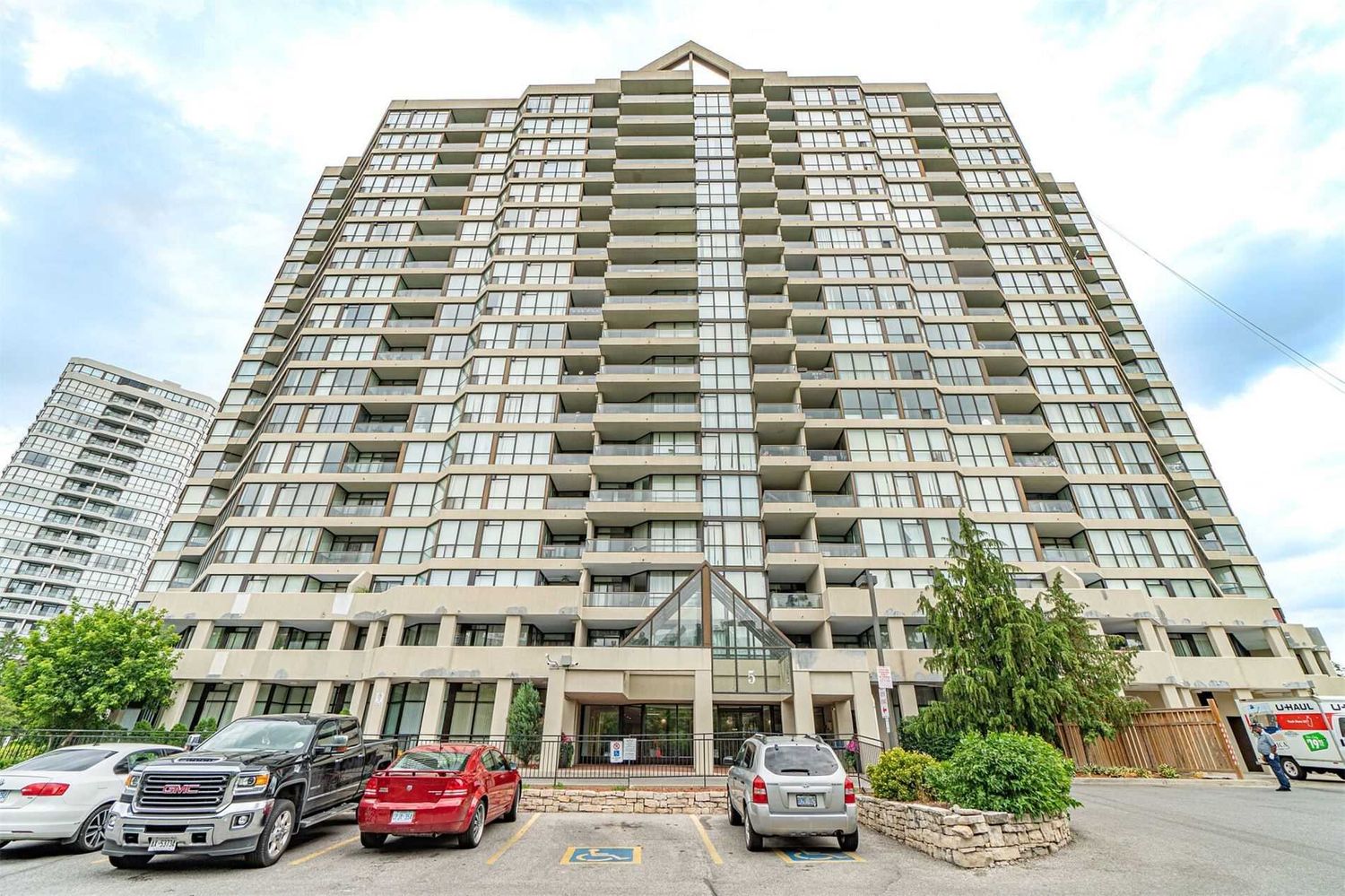 5 Rowntree Rd. This condo at Platinum on the Humber Condos is located in  Etobicoke, Toronto - image #1 of 2 by Strata.ca