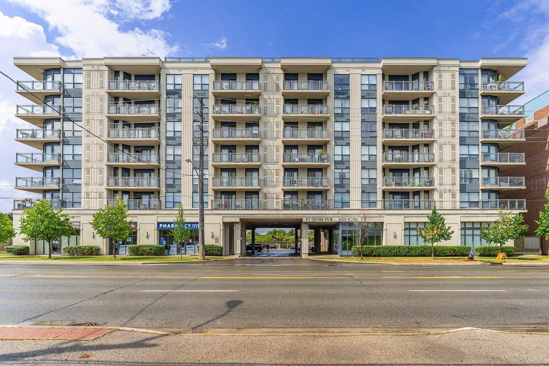 872 Sheppard Ave W Plaza Royale Condos 2 Beds + Den 2 Baths