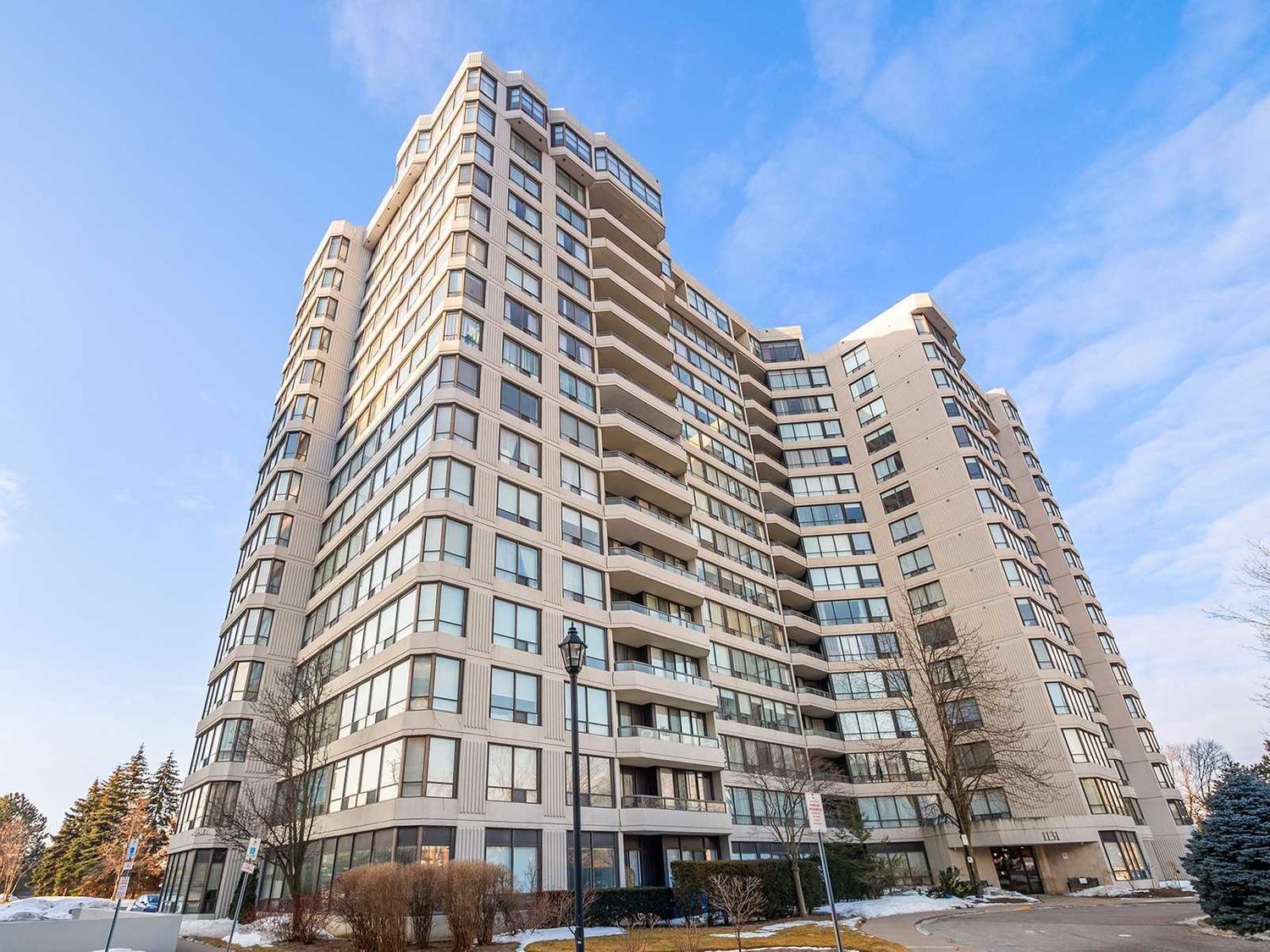 1131 Steeles Avenue W. Primrose Towers III Condos is located in  North York, Toronto - image #1 of 3