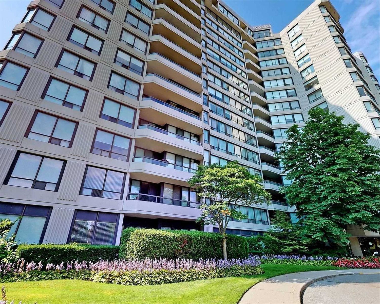 1131 Steeles Avenue W. Primrose Towers III Condos is located in  North York, Toronto - image #3 of 3