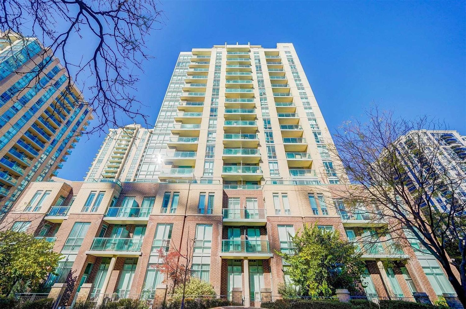 28 Olive Avenue. Princess Place II Condos is located in  North York, Toronto - image #2 of 2