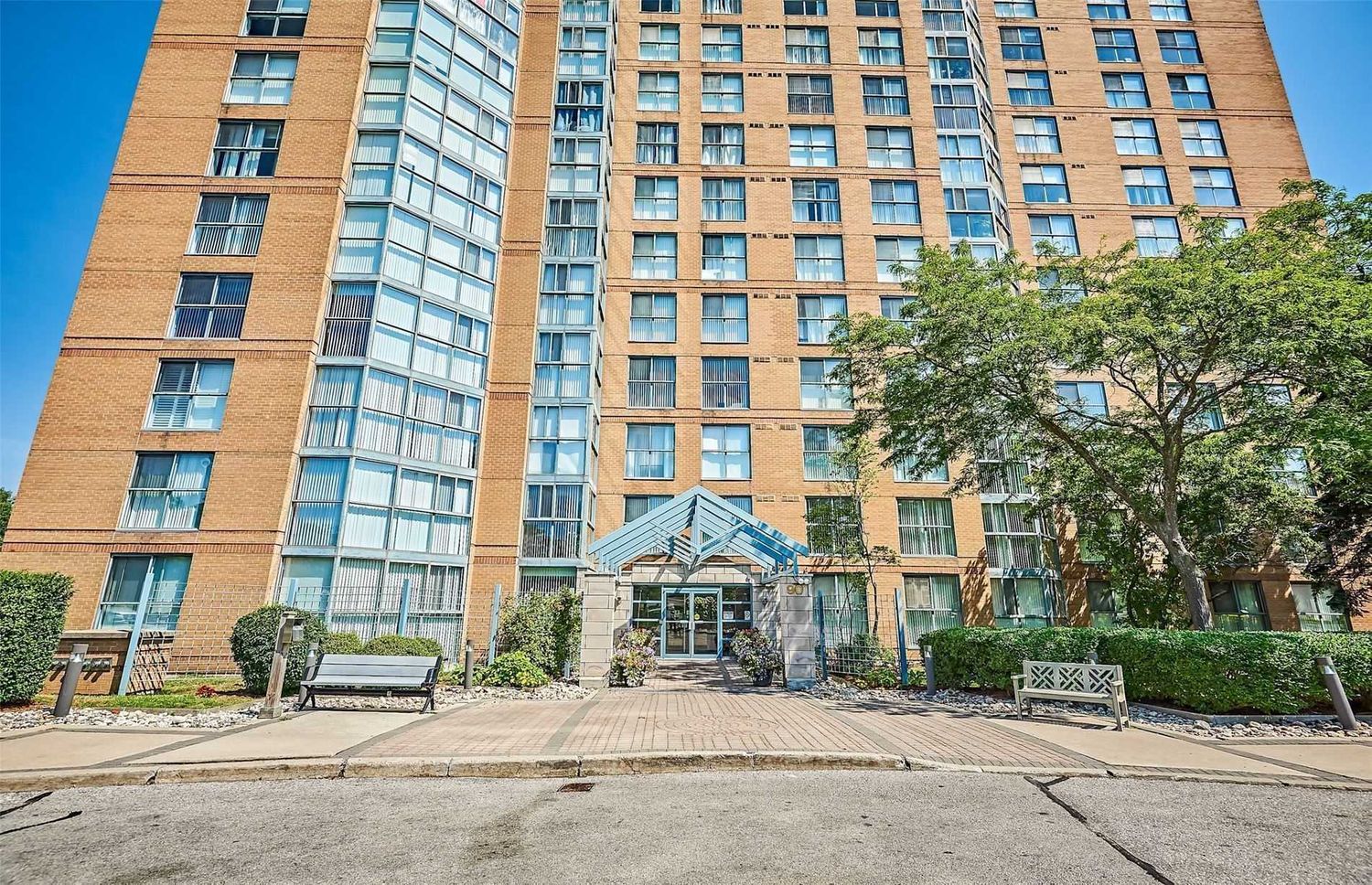 90 Dale Avenue. Prominence Point Condos is located in  Scarborough, Toronto - image #2 of 2