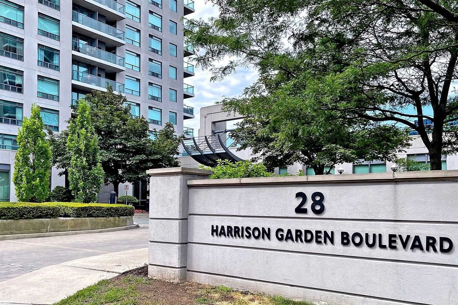 28 Harrison Garden Blvd. This condo at Spectrum Condos is located in  North York, Toronto - image #3 of 3 by Strata.ca