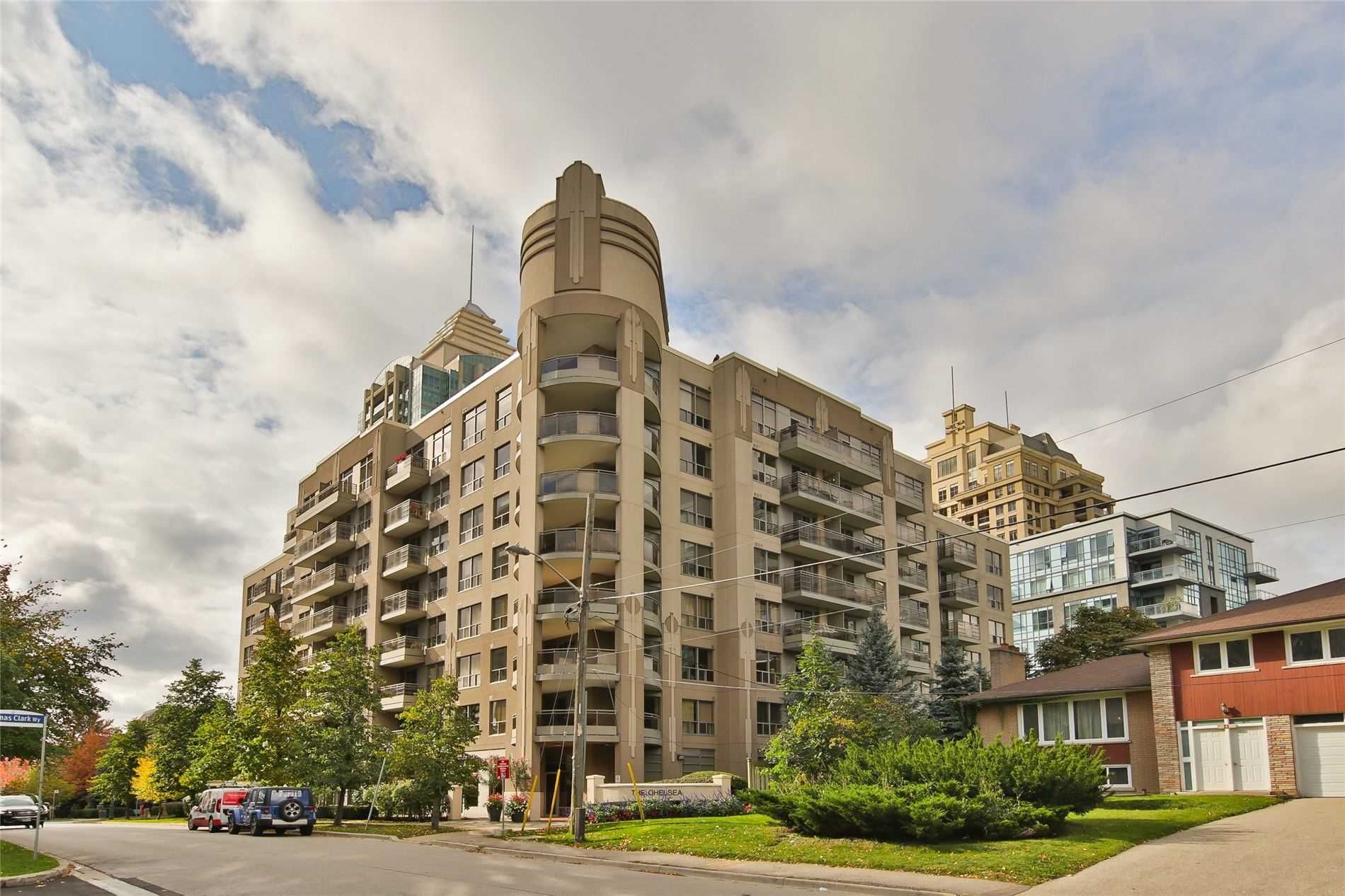 19 Barberry Pl The Chelsea Condos 2 Beds 2 Baths Unit 401 Strata.ca