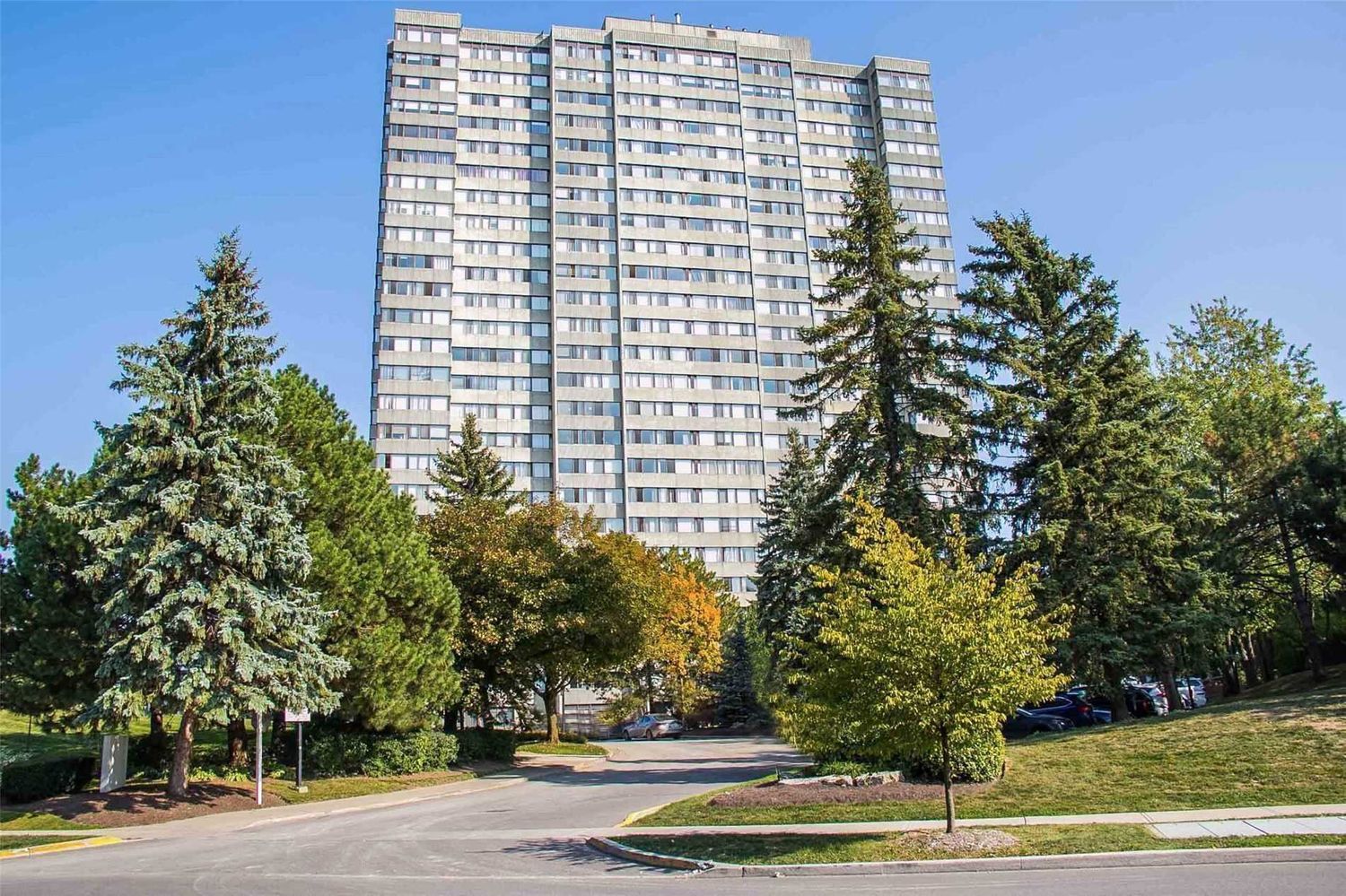 133 Torresdale Avenue. The Hemisphere Condominiums is located in  North York, Toronto - image #1 of 2